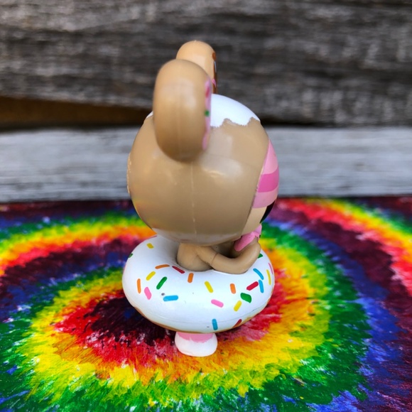 Donutella Tokidoki small toy figure Neon Star 2.25 in mini pvc figurine 🩷🤎 - Picture 3 of 11